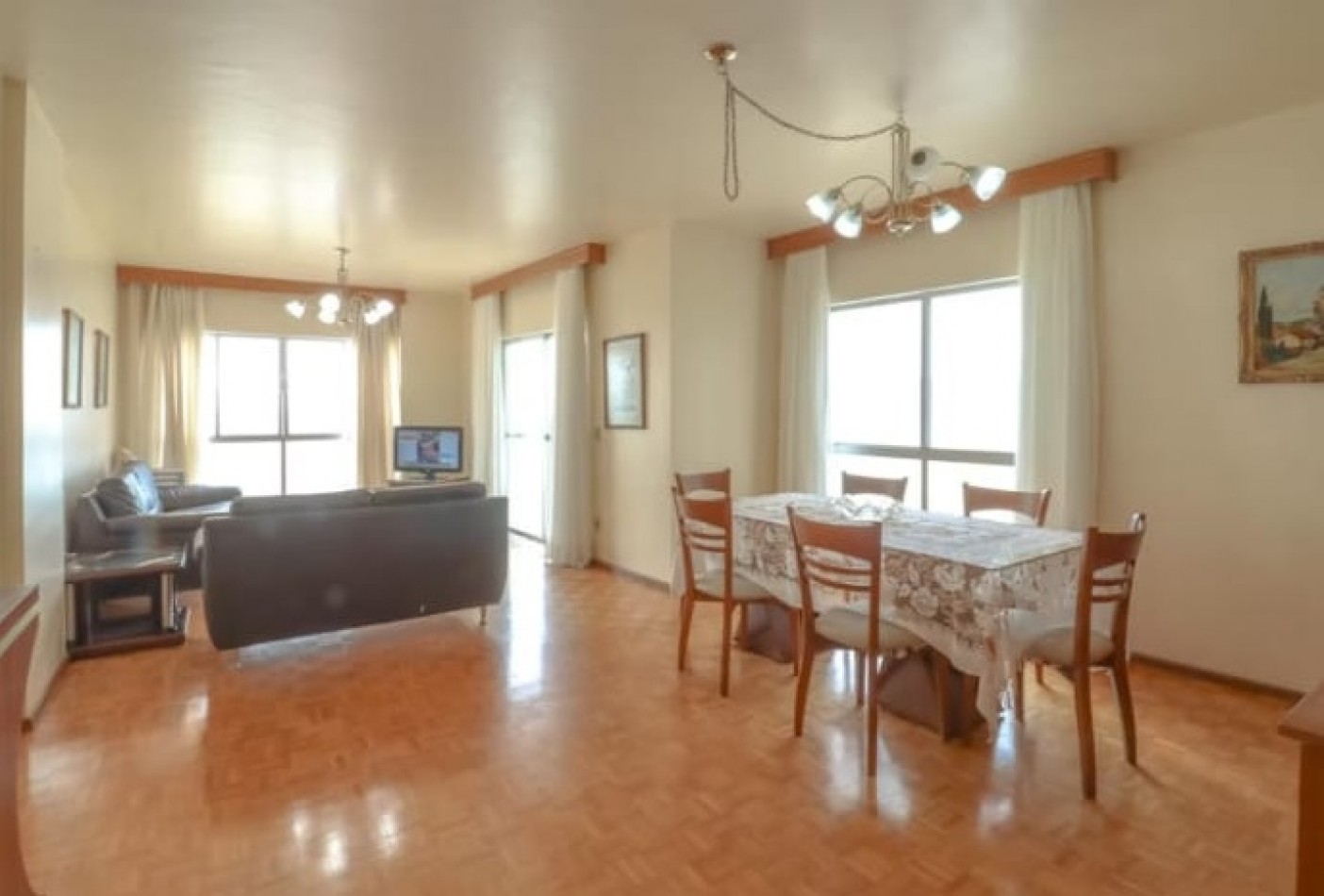 DEPTO. TRES (03) DORMITORIOS- Frente al Mar