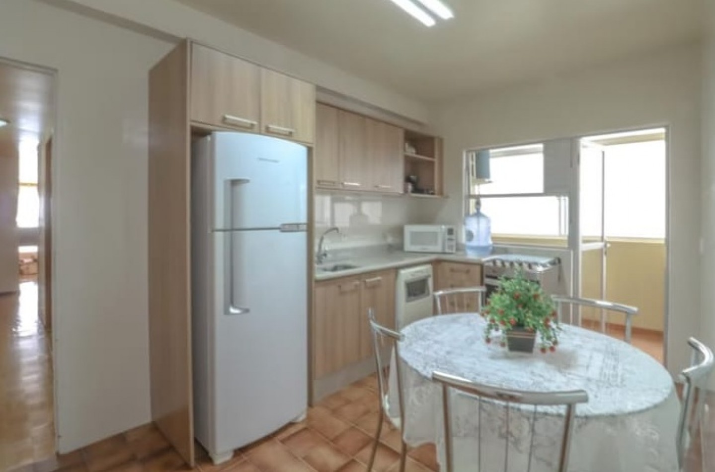 DEPTO. TRES (03) DORMITORIOS- Frente al Mar