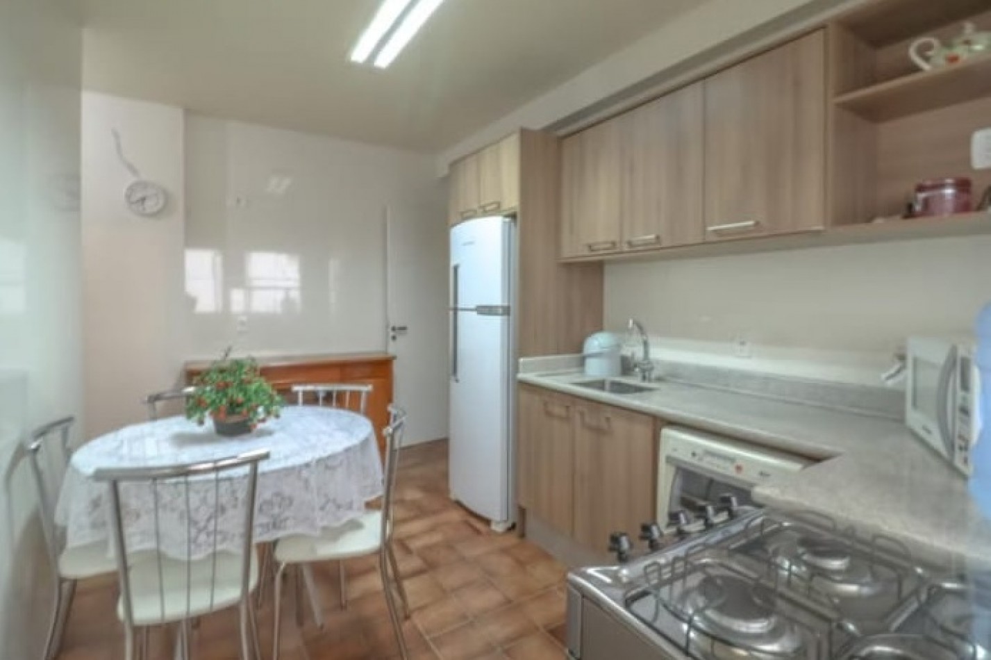 DEPTO. TRES (03) DORMITORIOS- Frente al Mar