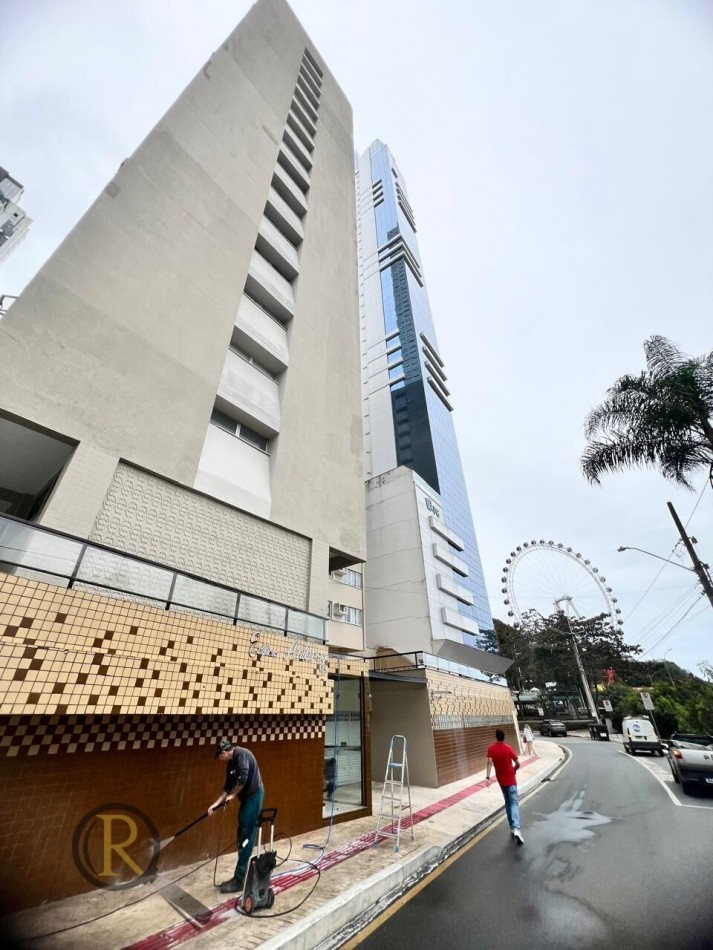 Depto Tres (03) Dormitorios- FRENTE AL MAR