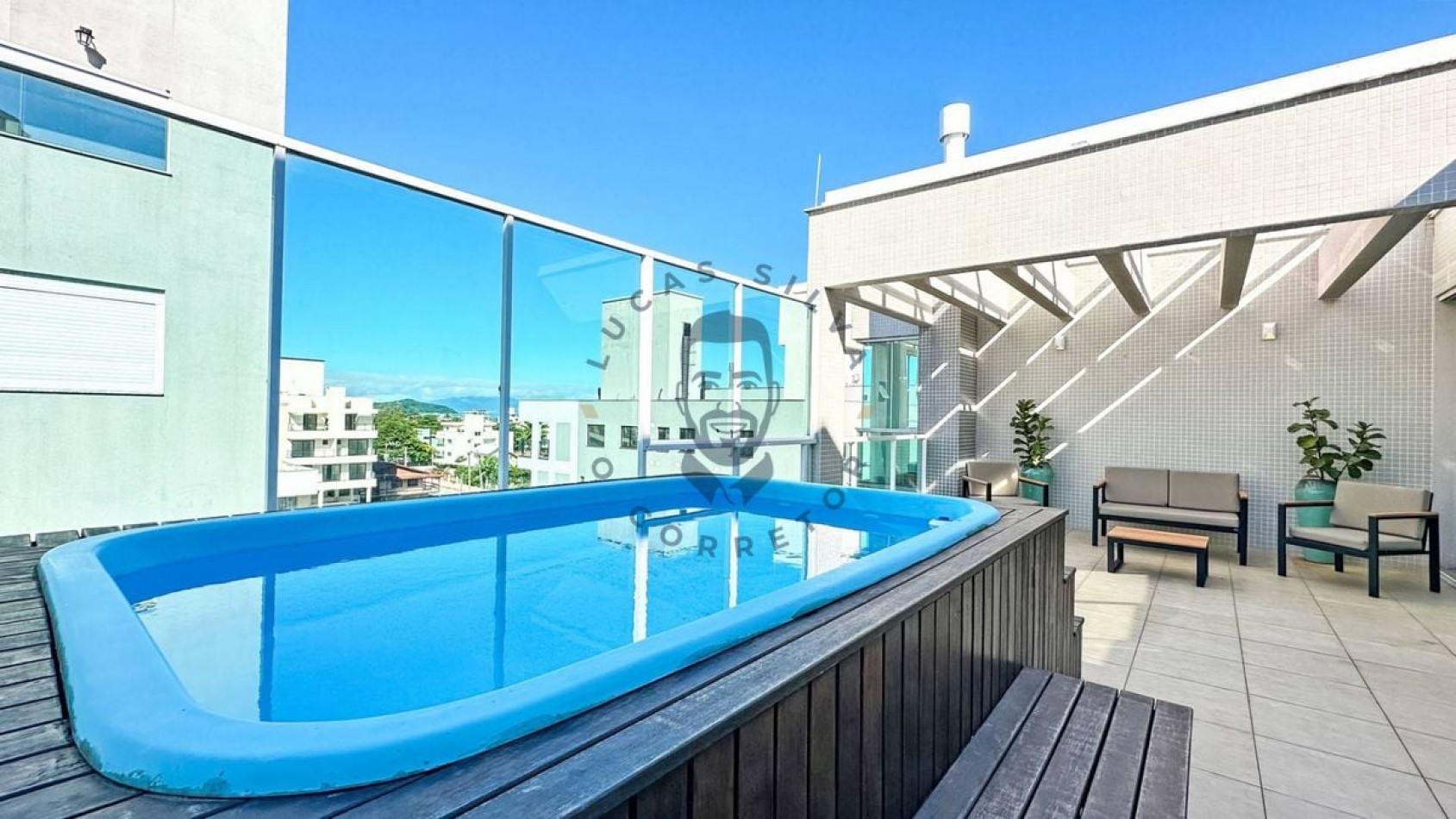 Depto Cuatro (04) Dormitorios en Cobertura (Vista al Mar)