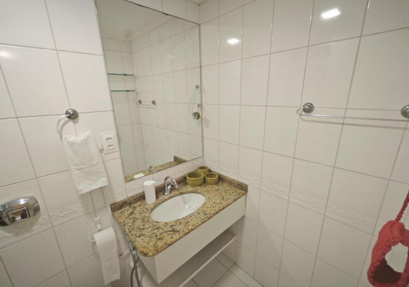 DEPTO DOS (02) DORMITORIOS