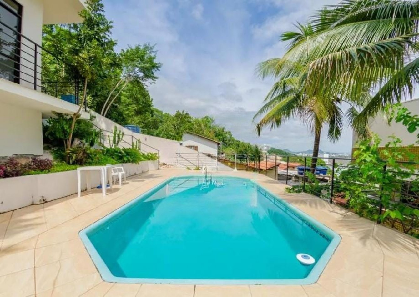 DEPTO DOS (02) DORMITORIOS