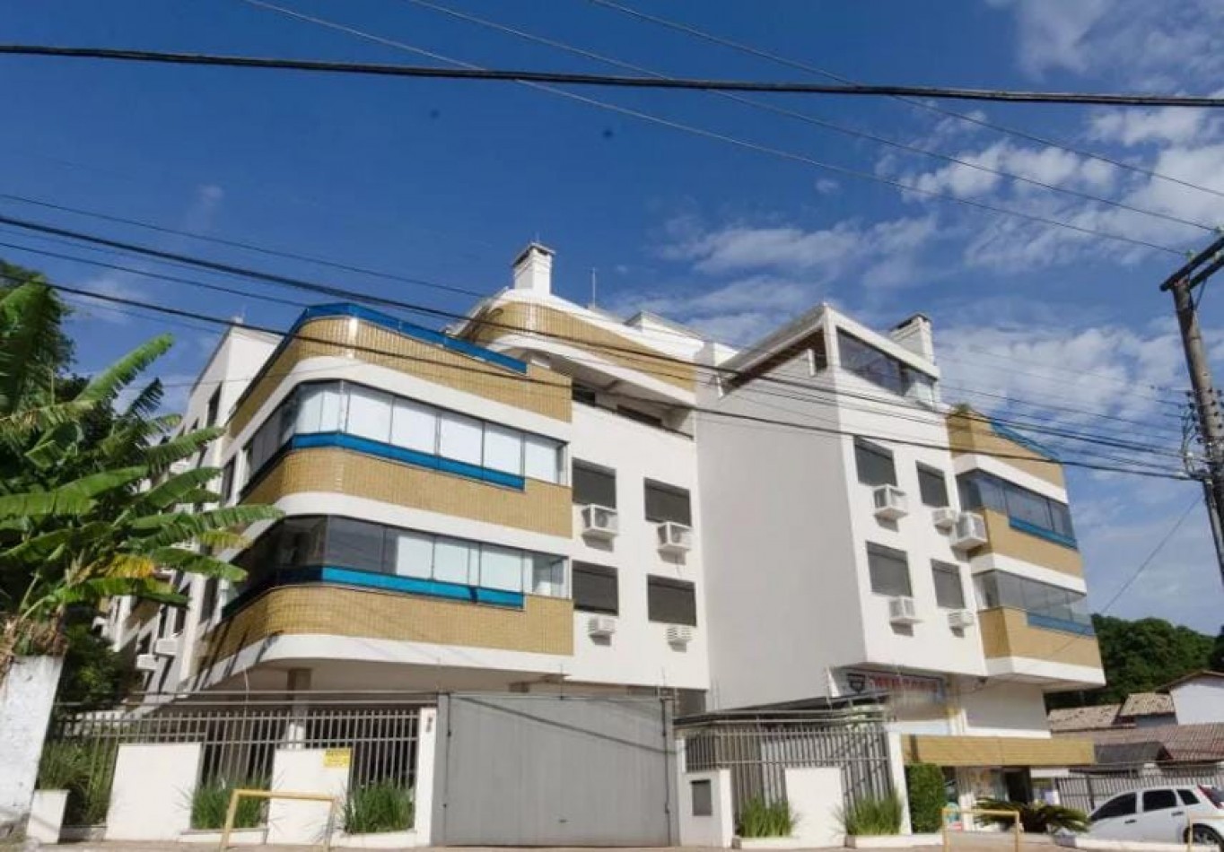 DEPTO DOS (02) DORMITORIOS