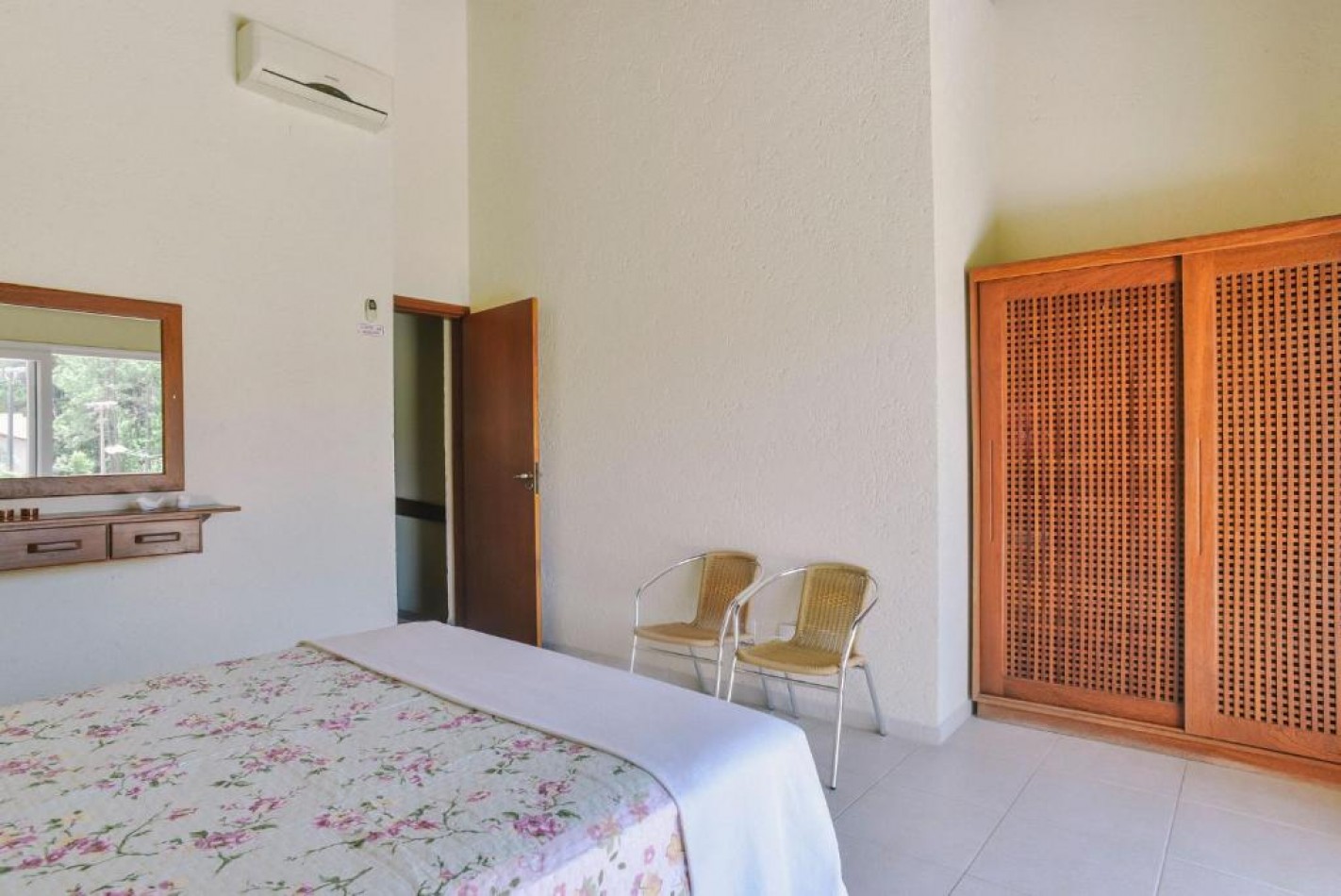 DEPTO DOS (02) DORMITORIOS (en Condominio/ Barrio Privado)