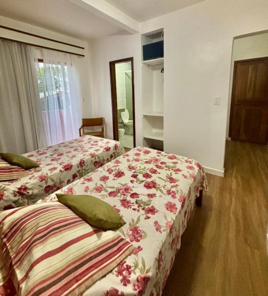 DEPTO UN (01) DORMITORIO (Pousada parquizada)