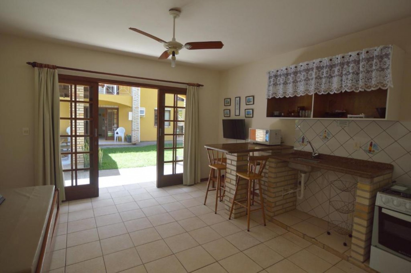 DEPTO  UN (01) DORM (Pousada)