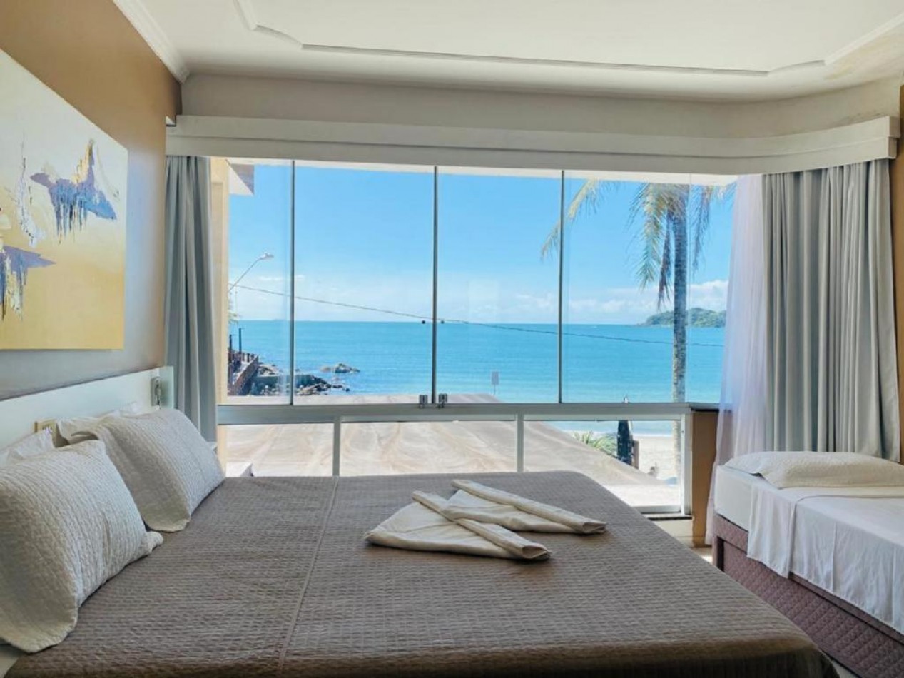 DEPTO UN (01) DORMITORIO frente al Mar.