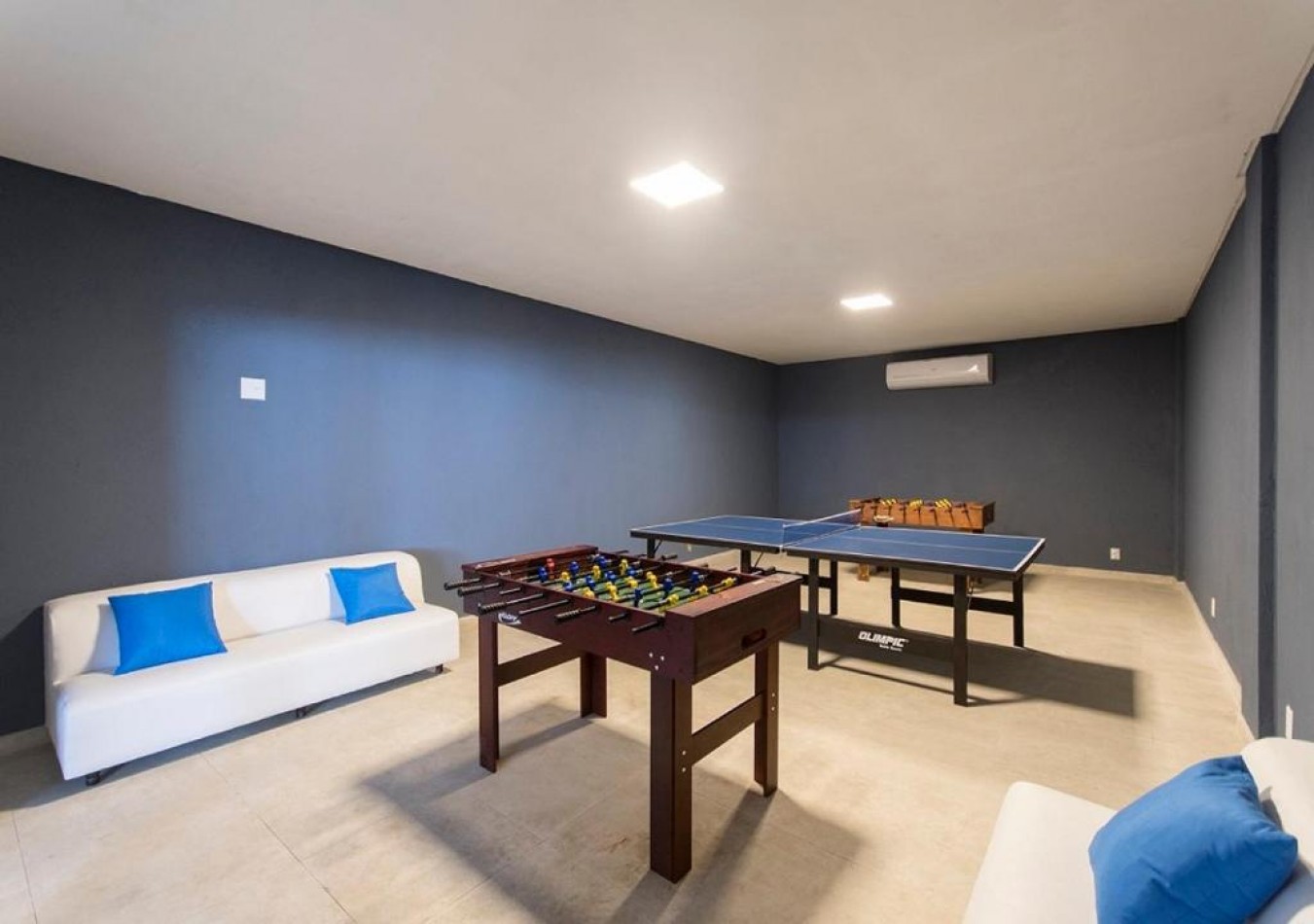 DEPTO UN (01) DORMITORIO frente al Mar.