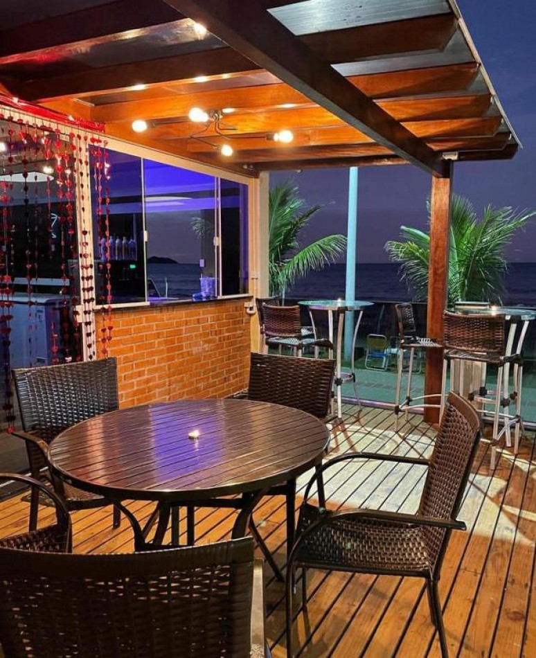 DEPTO UN (01) DORMITORIO (Frente al Mar).