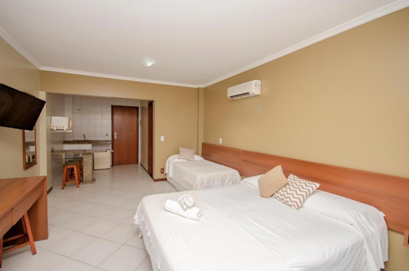 DEPTO UN (01) DORMITORIO (frente al mar)