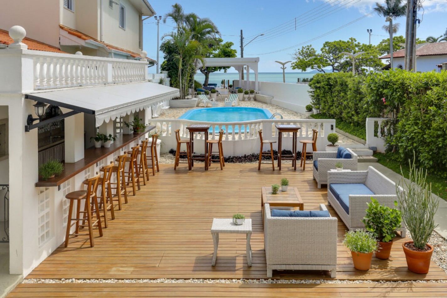 Hotel Frente al mar (con piscina)