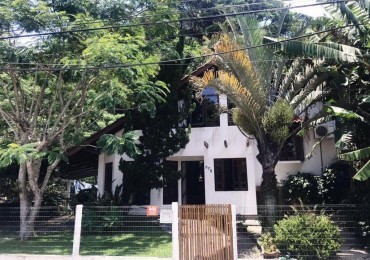 Casa Tres (03) Dormitorios- FRENTE AL MAR